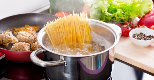 boiling pasta